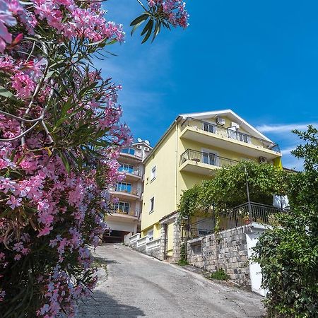 Adriana Apartments Herceg Novi Exterior foto