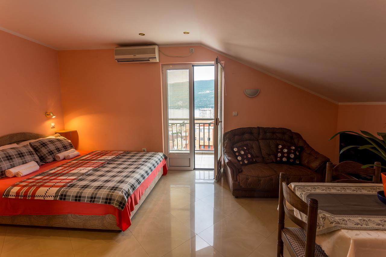Adriana Apartments Herceg Novi Exterior foto