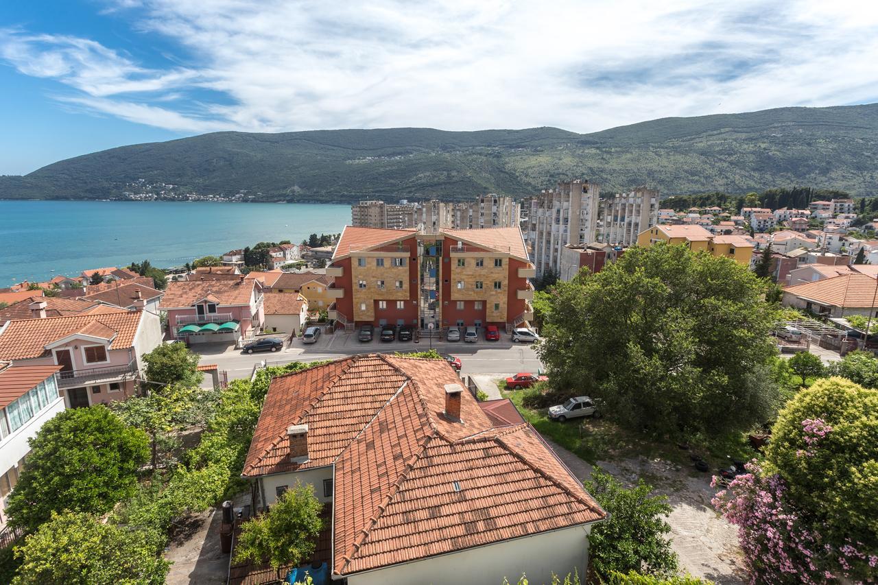 Adriana Apartments Herceg Novi Exterior foto